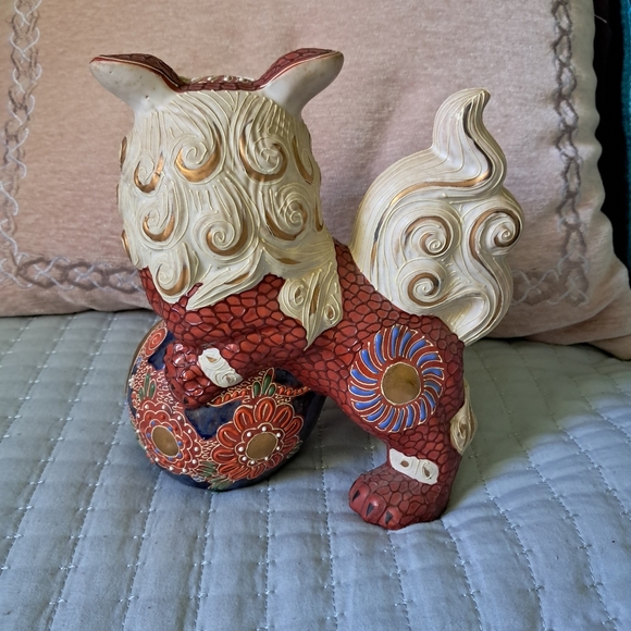 Vintage Japanese Red Cinnabar Glaze Chinoiserie Moriage Porcelain Foo Dog #2 - Picture 8 of 13